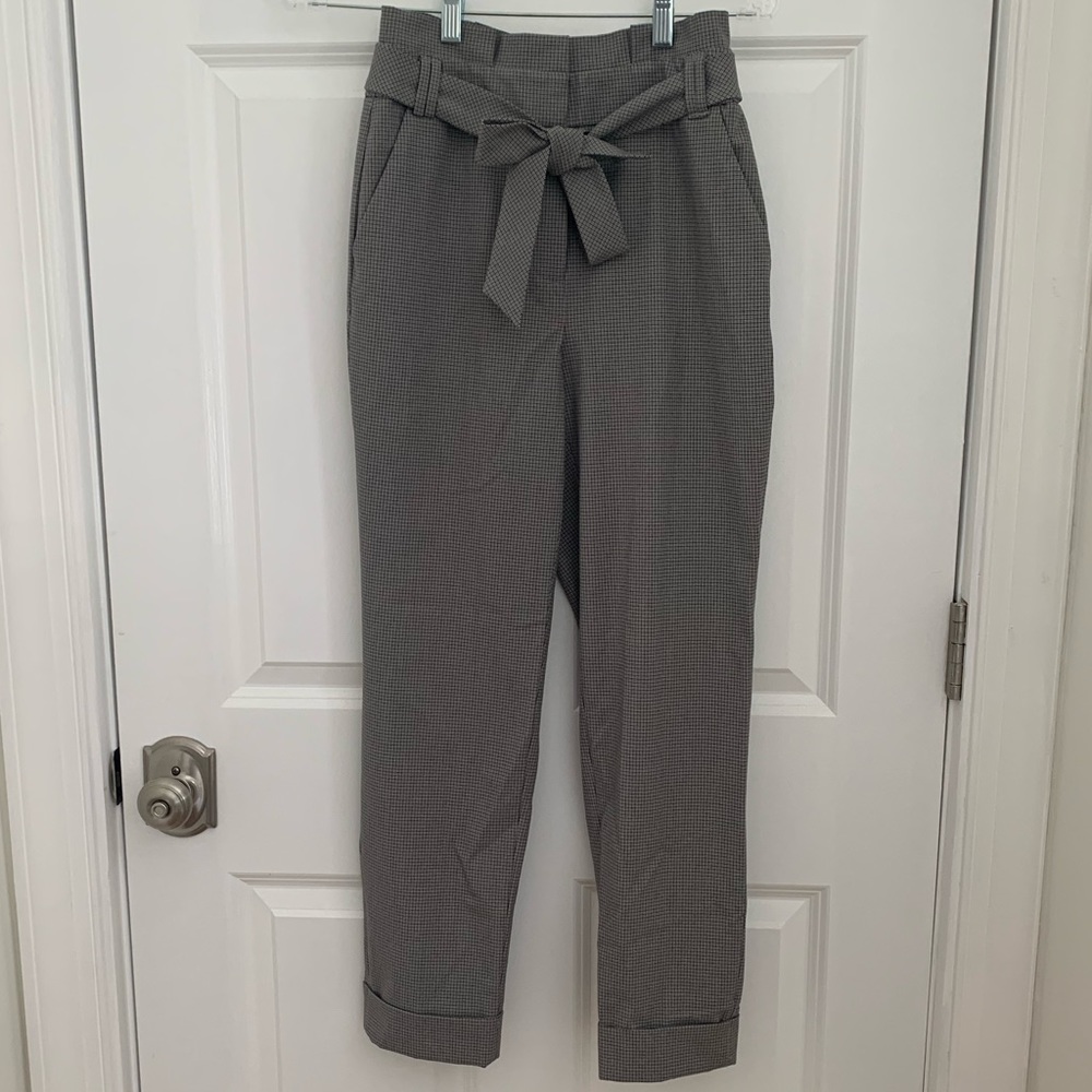 WHBM Tapered Ankle Dress Pants, Size 0
